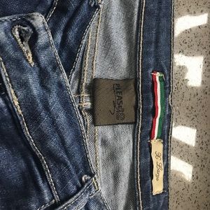 Original Italian brand Jeans from Please.